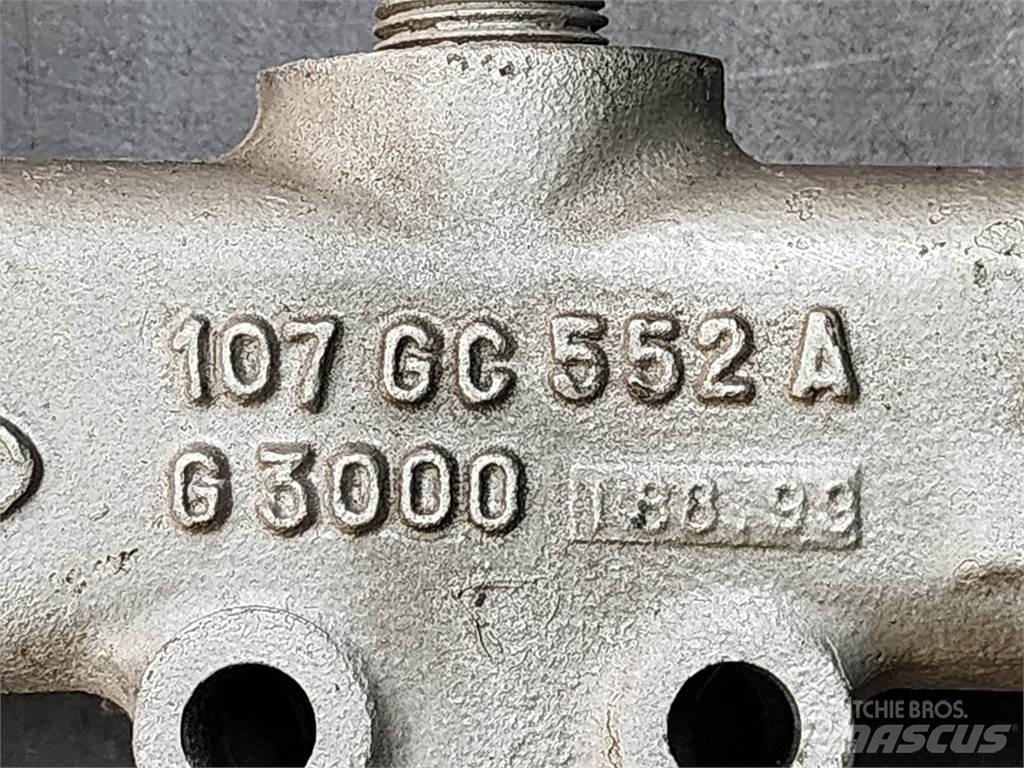 Mack E7 Other components