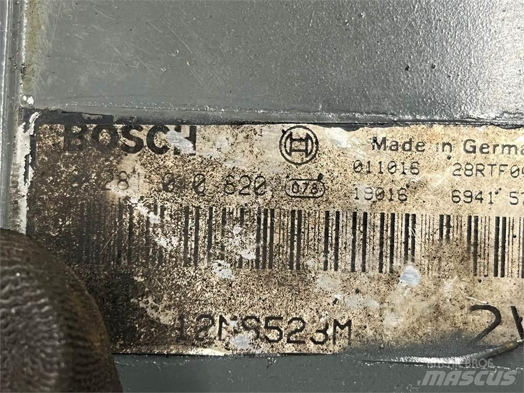 Mack E7 Electronics