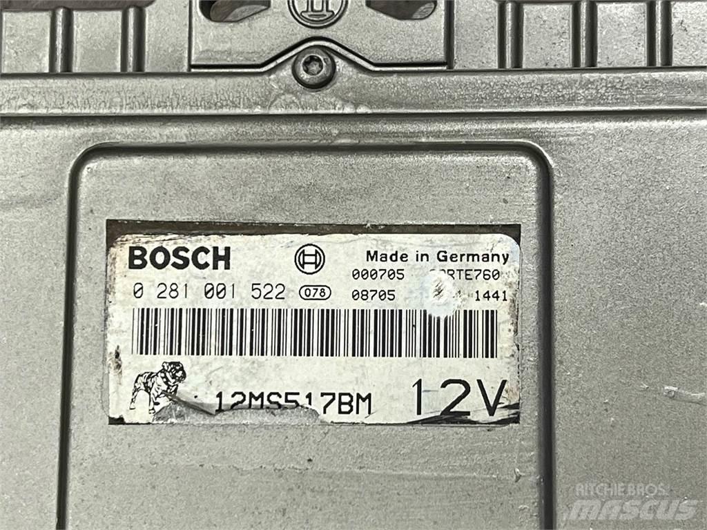 Mack E7 Electronics