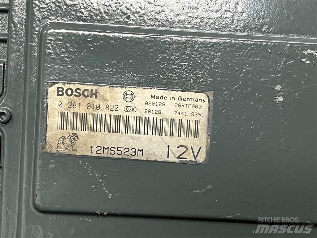 Mack E7 Electronics