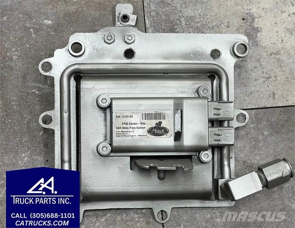 Mack E7 Other components