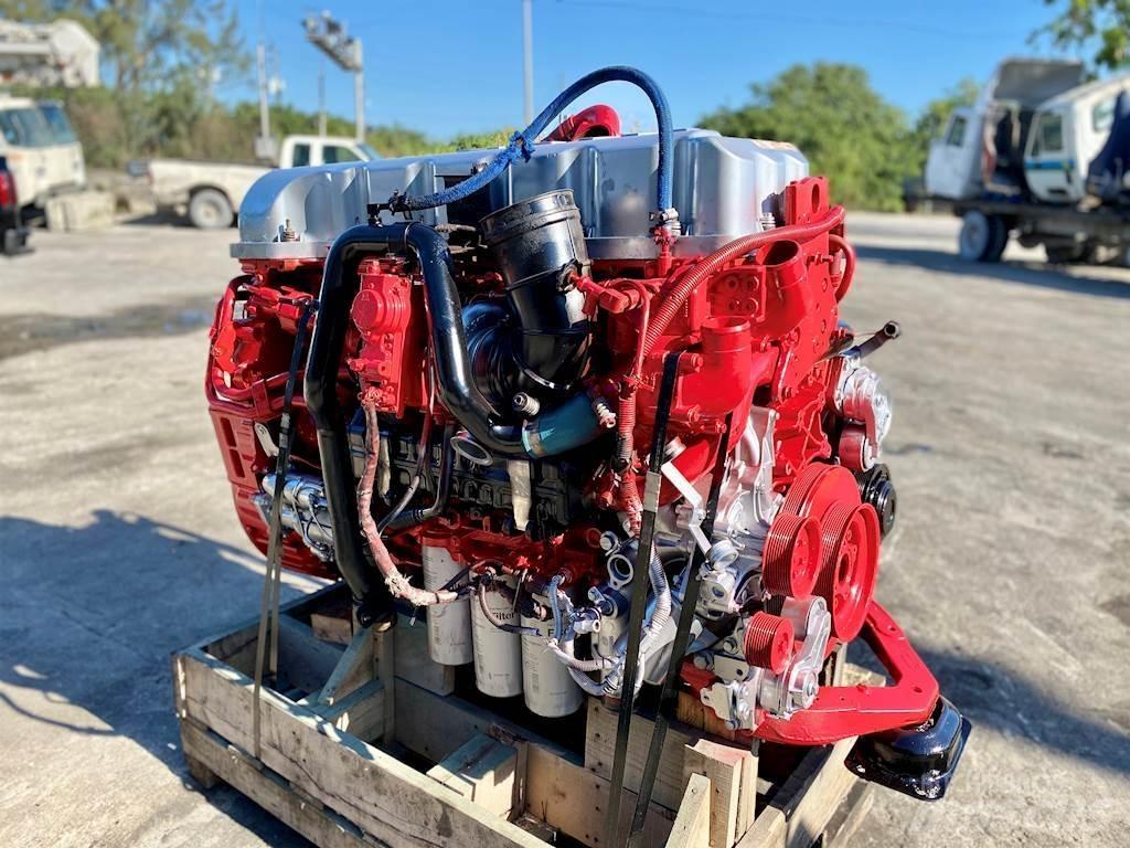 Mack MP7 Engines