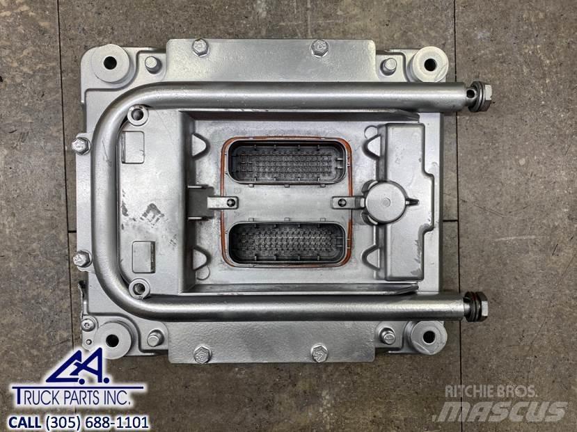 Mack MP7 Electronics