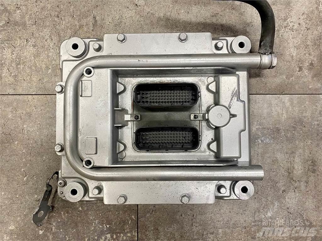 Mack MP7 Electronics