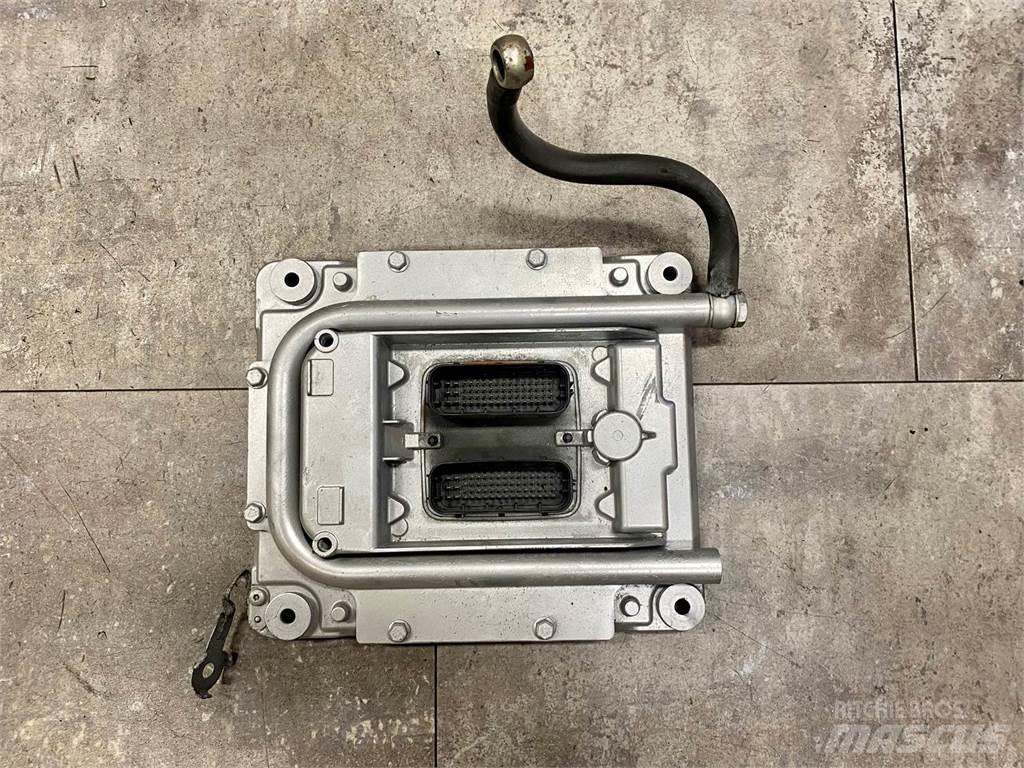 Mack MP7 Electronics