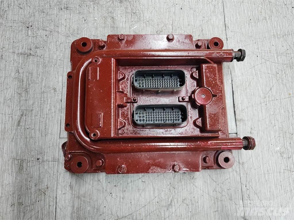 Mack MP7 Electronics