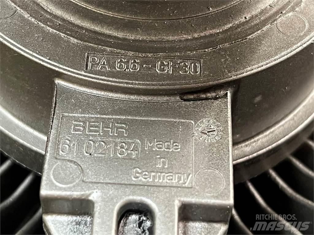 Mack MP7 Other components