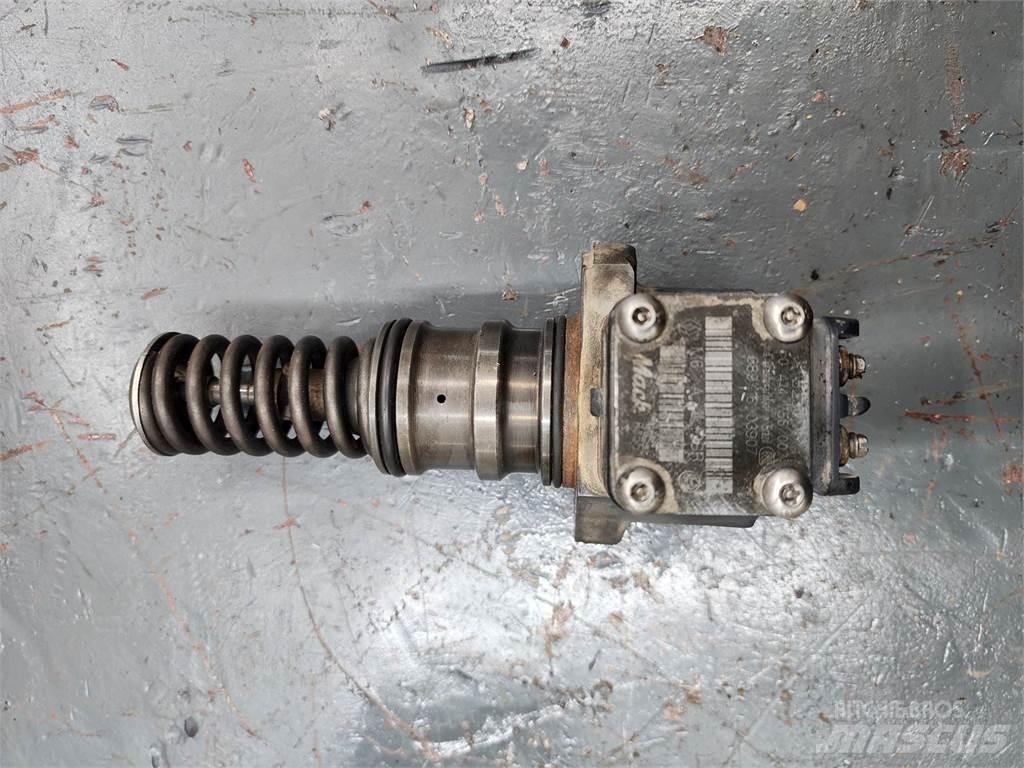 Mack MP8 Other components