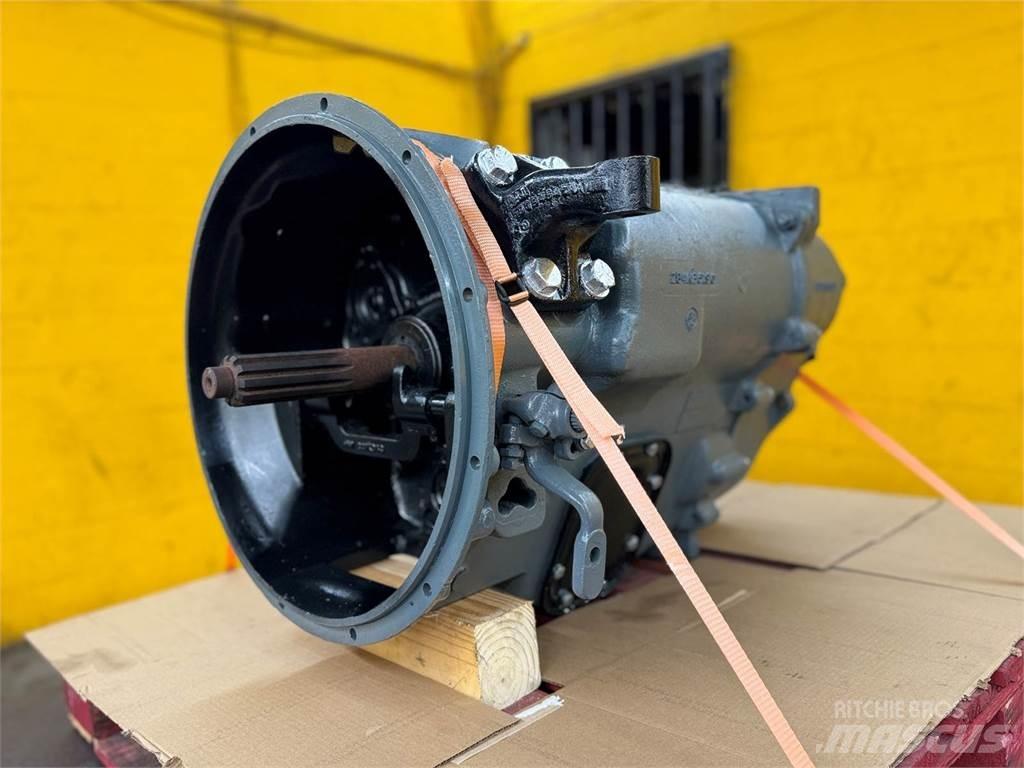 Mack T2100 Gearboxes