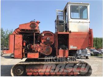 Madill 122 Cranes and loaders