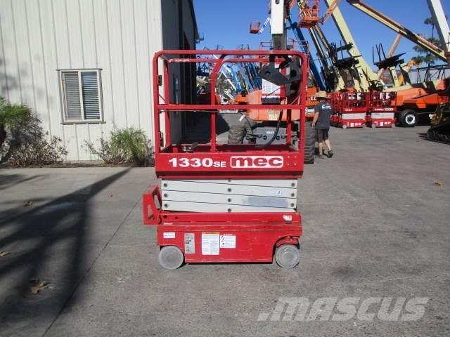 MEC 1330SE Scissor lifts