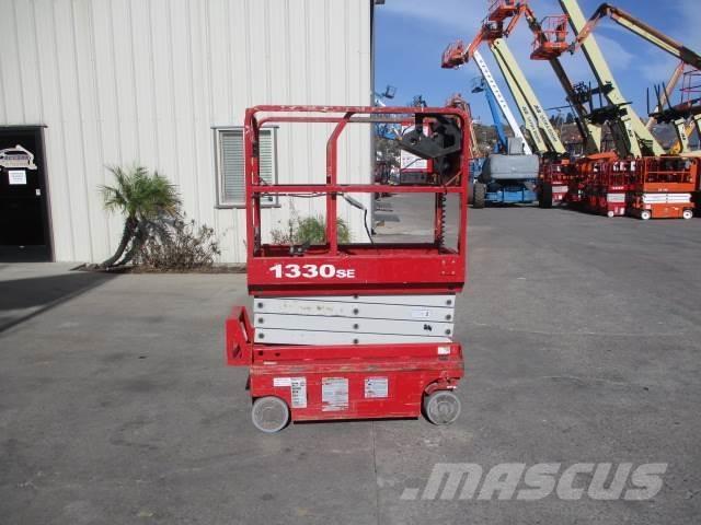 MEC 1330SE Scissor lifts