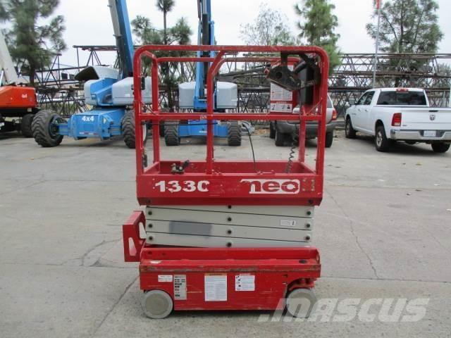 MEC 1330SE Scissor lifts