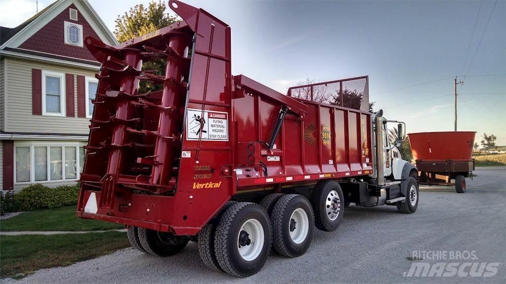 Meyer 9516 Manure spreaders
