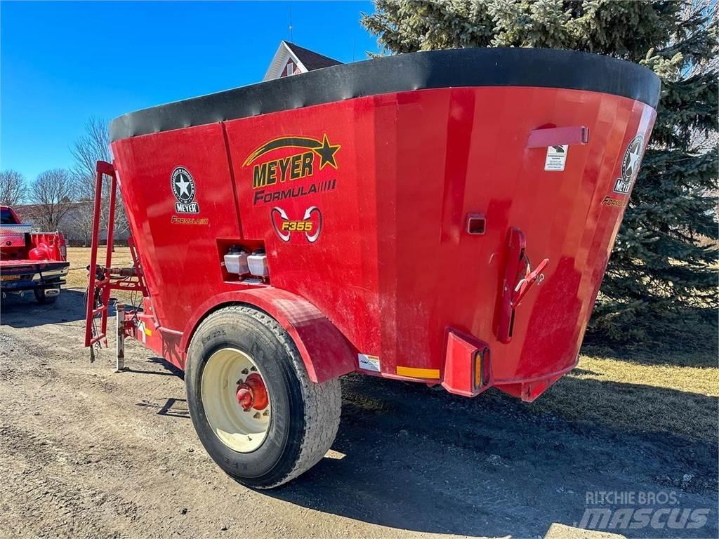 Meyer F355 Feed mixer