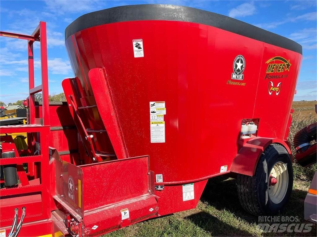 Meyer F470 Feed mixer