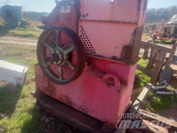 Morbark 58 Wood chippers