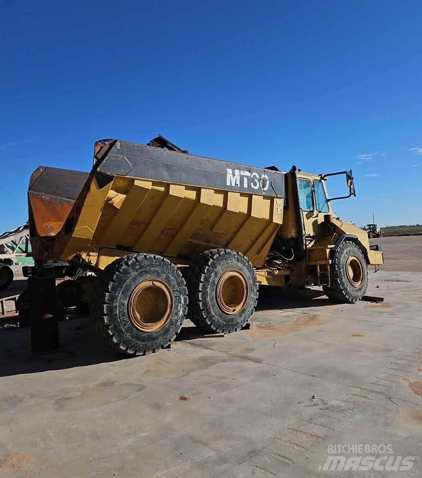 Moxy MT-30 Articulated Haulers