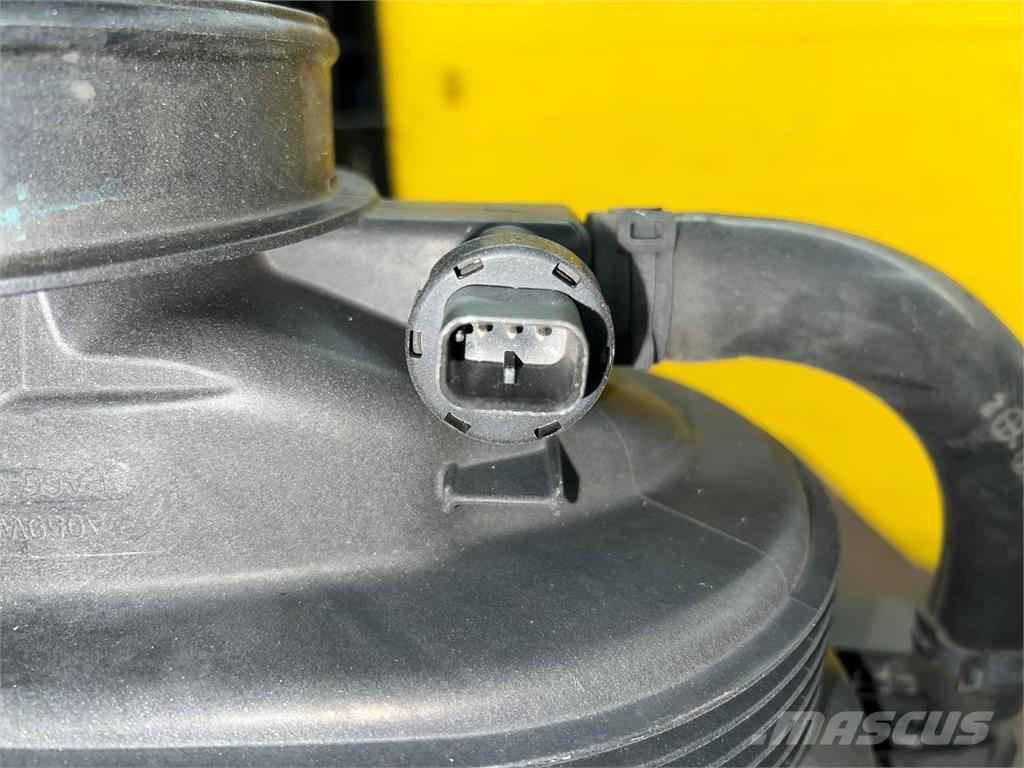 Paccar  Other components