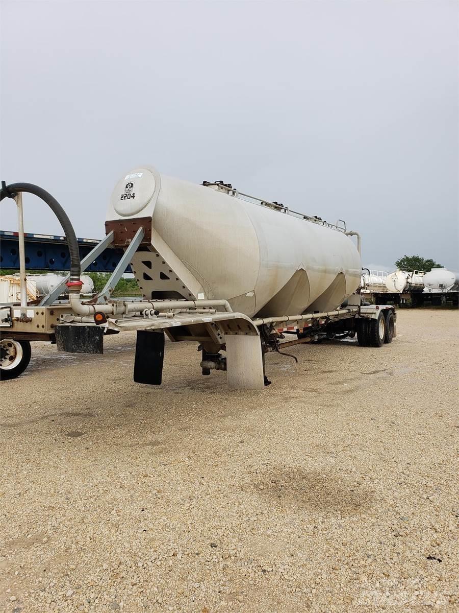 Trail King  Tanker trailers