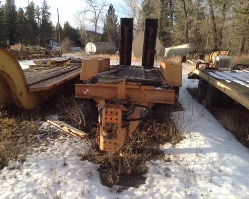  Trail Master Car carrier