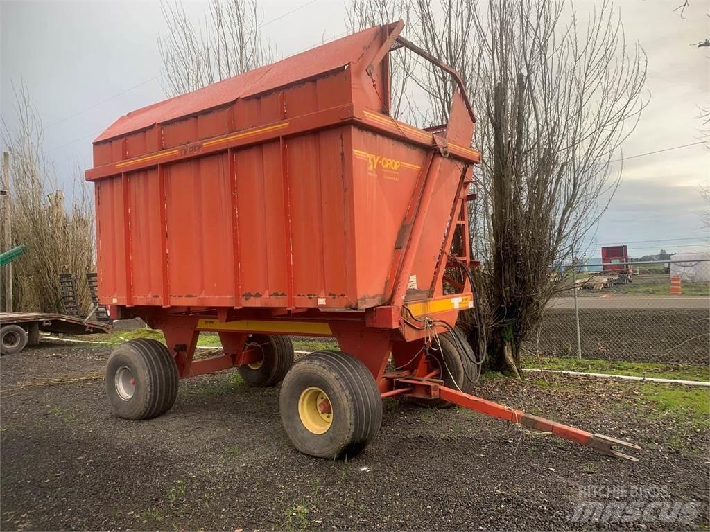  Ty-Crop Forage wagons