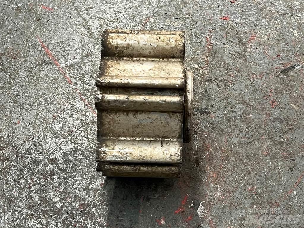  Unmarked Other components