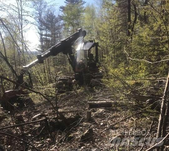 Valmet 921 Harvesters