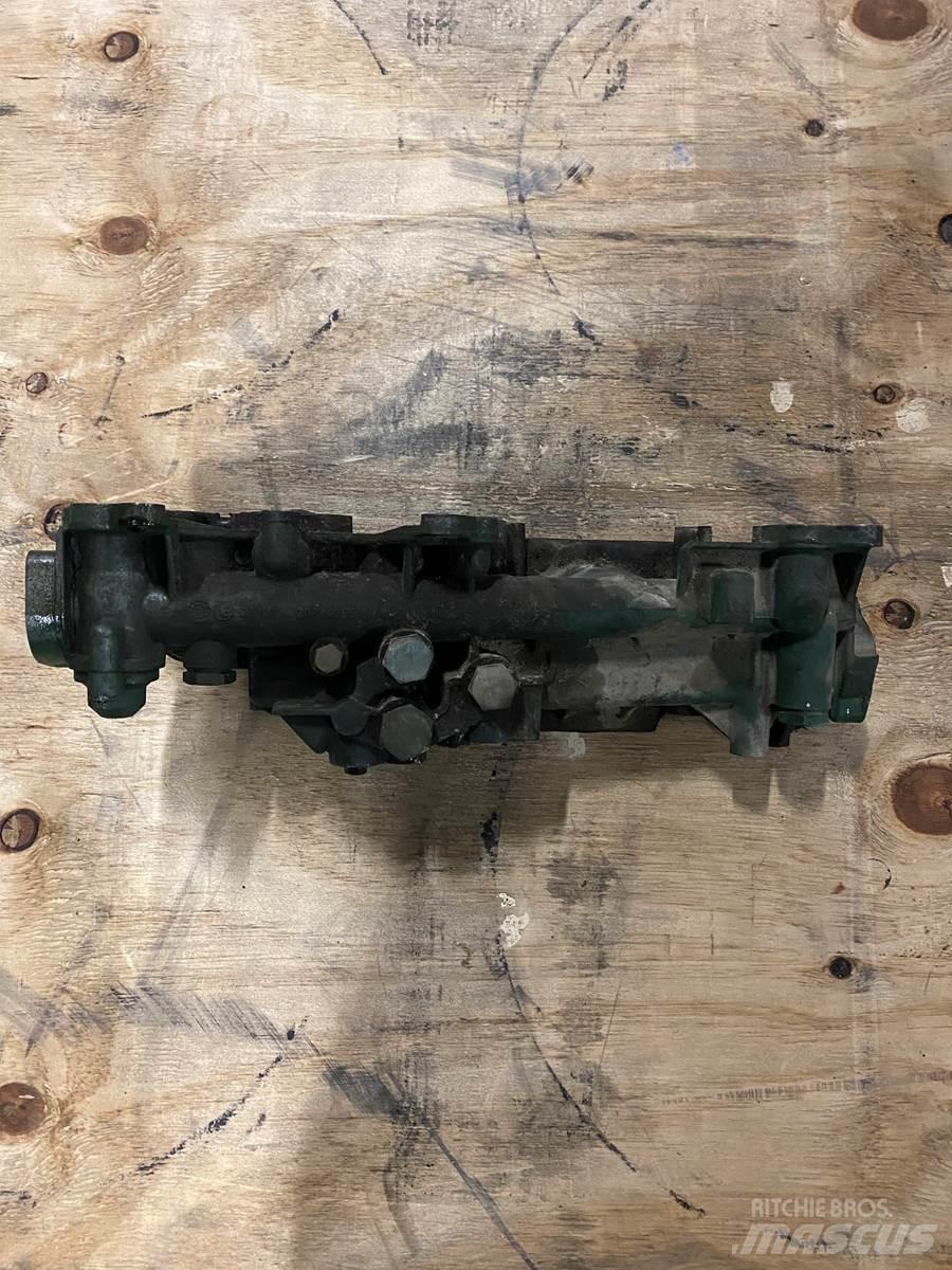 Volvo  Engines