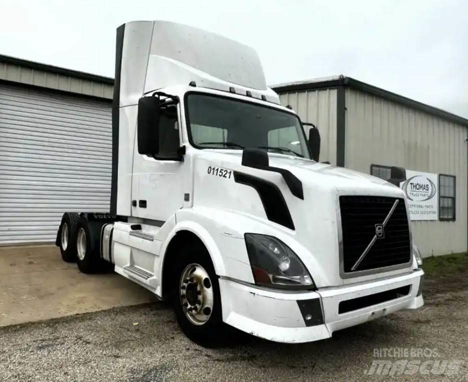 Volvo D13 Engines