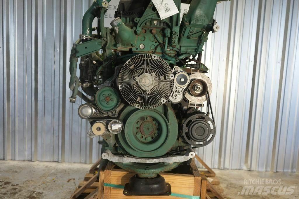 Volvo D13 Engines