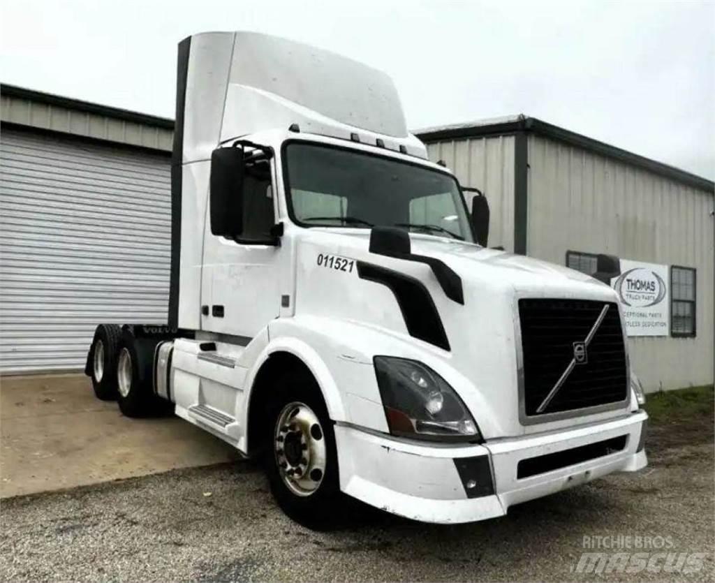 Volvo D13 Engines