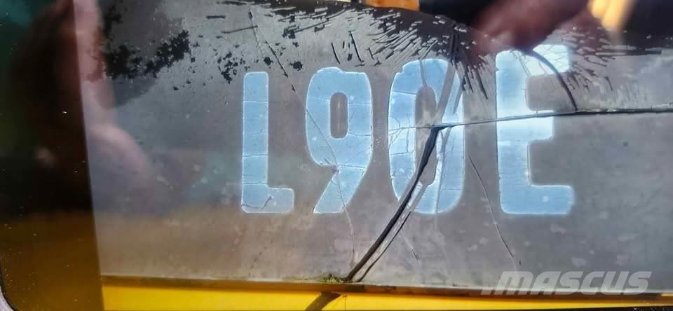 Volvo L90E Wheel loaders
