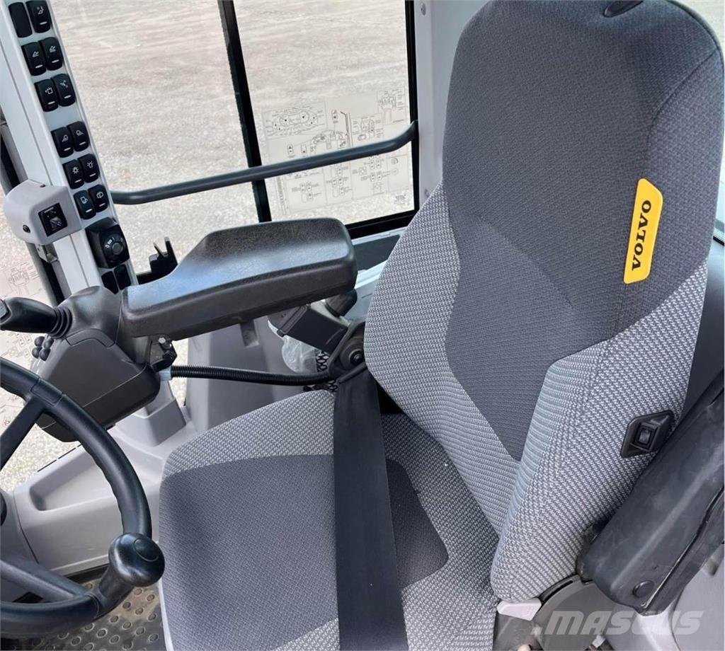 Volvo L90H Wheel loaders