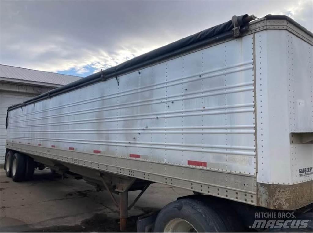 Wilson  Grain / Silage Trailers