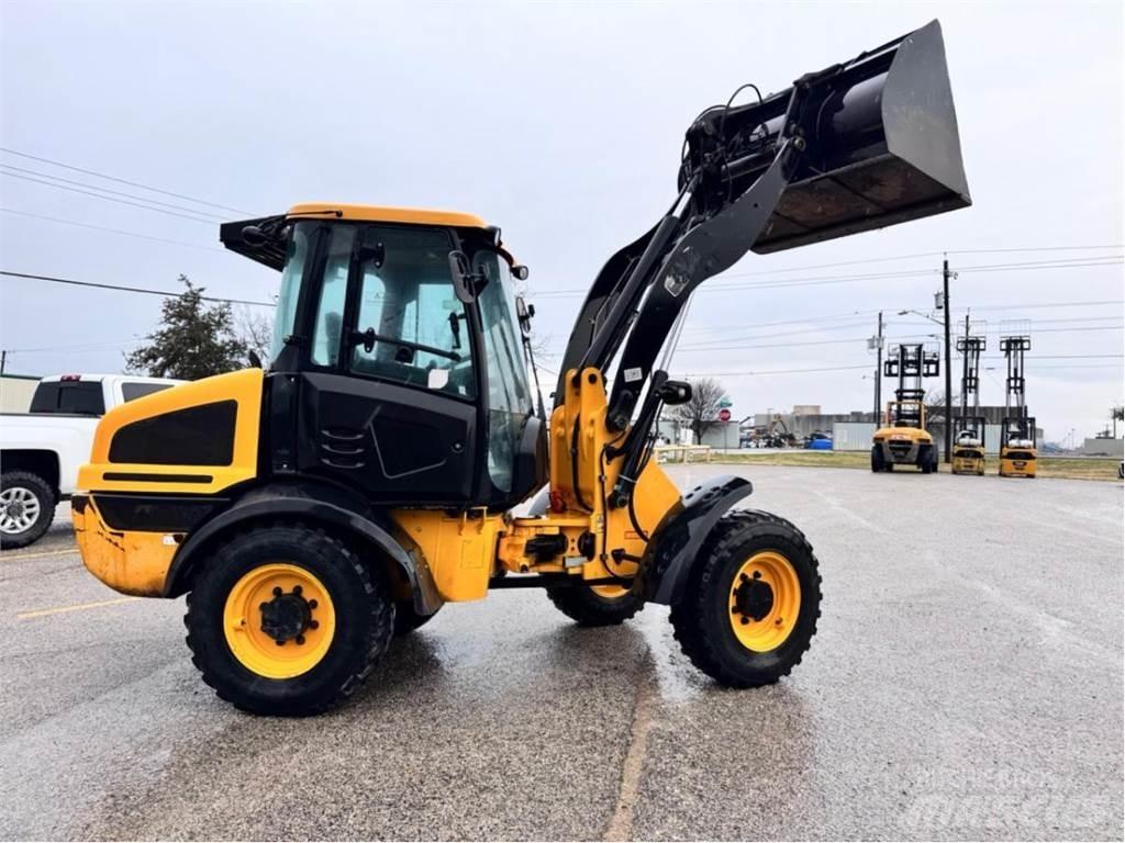 JCB 409 Wheel loaders