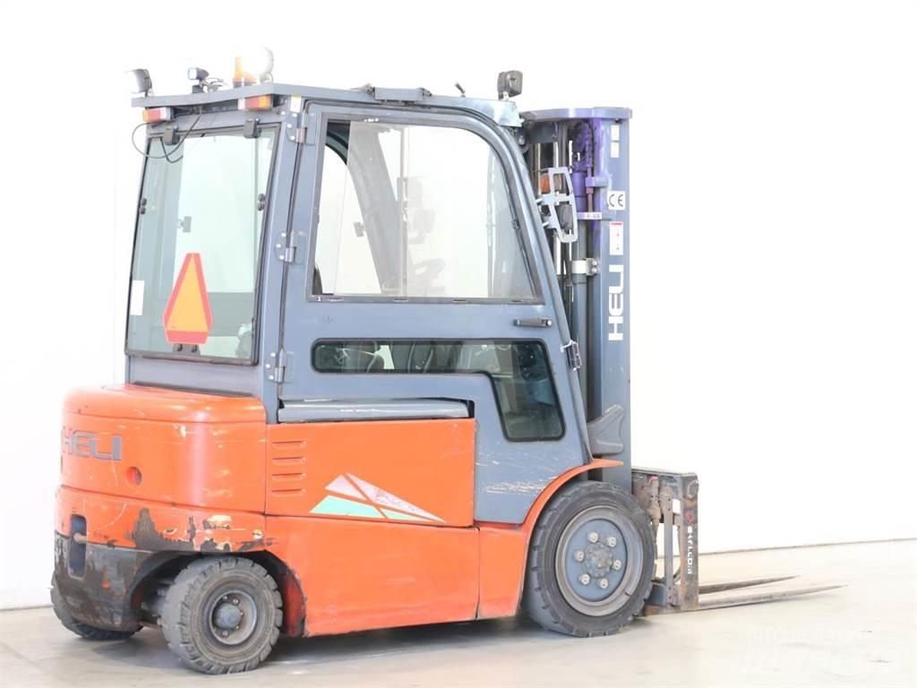 Heli CPD35 Electric forklift trucks