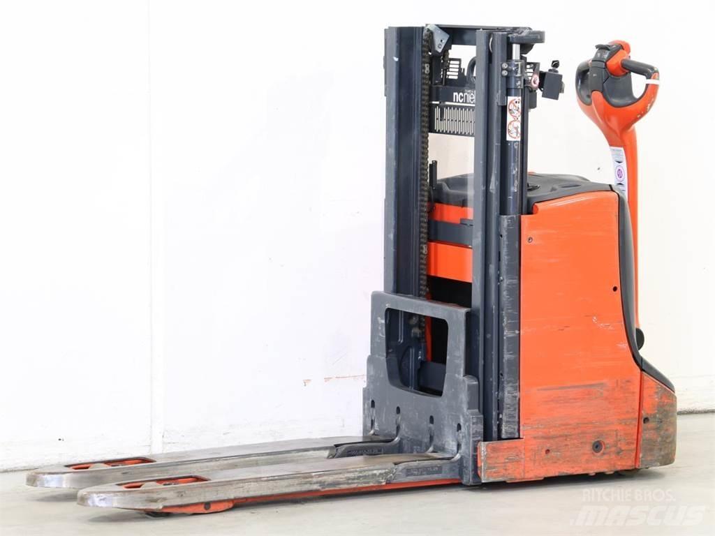 Linde D08/1160 Pedestrian stacker