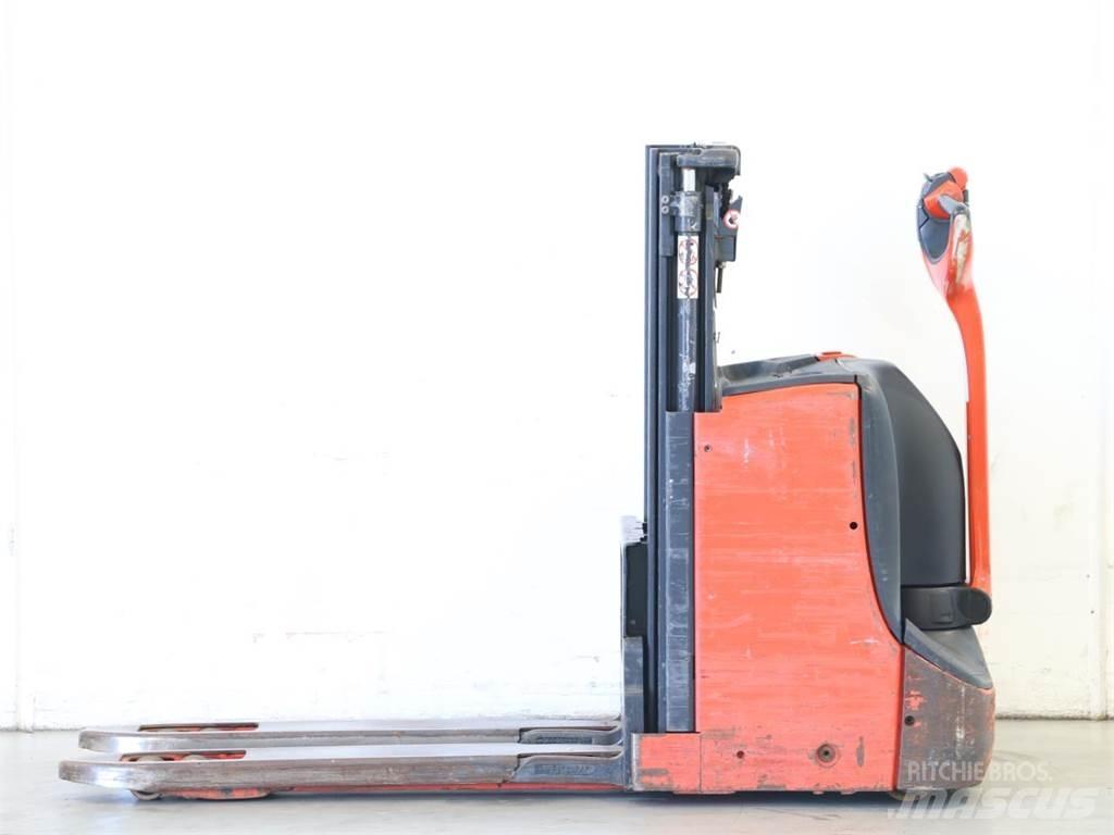 Linde D08/1160-00 Pedestrian stacker