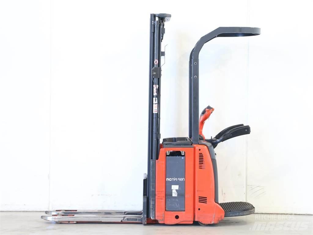 Linde D12AP/133-01 Pedestrian stacker