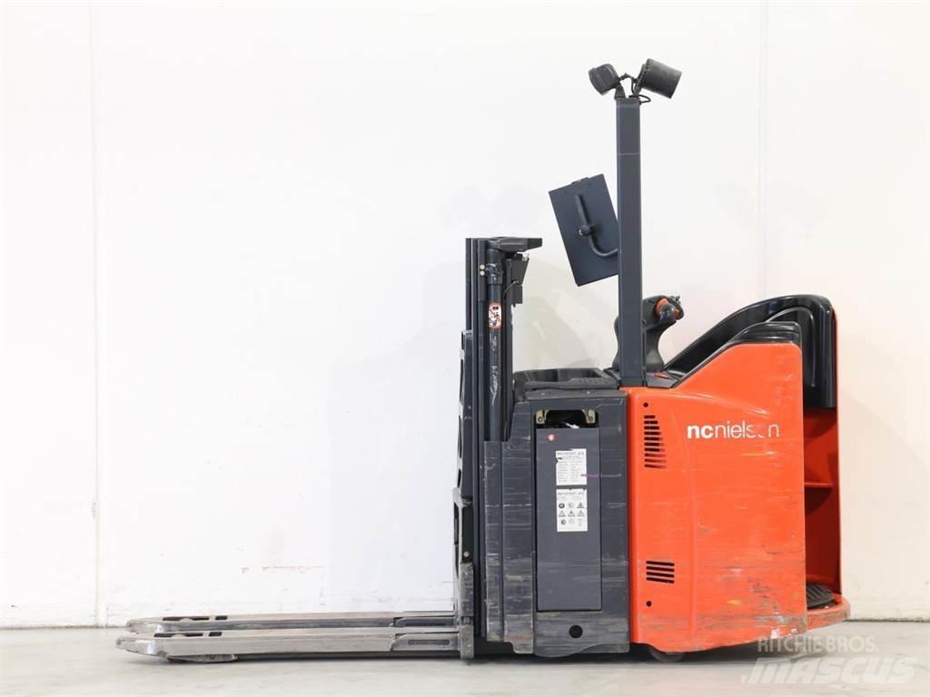 Linde L12LSP/133 Pedestrian stacker