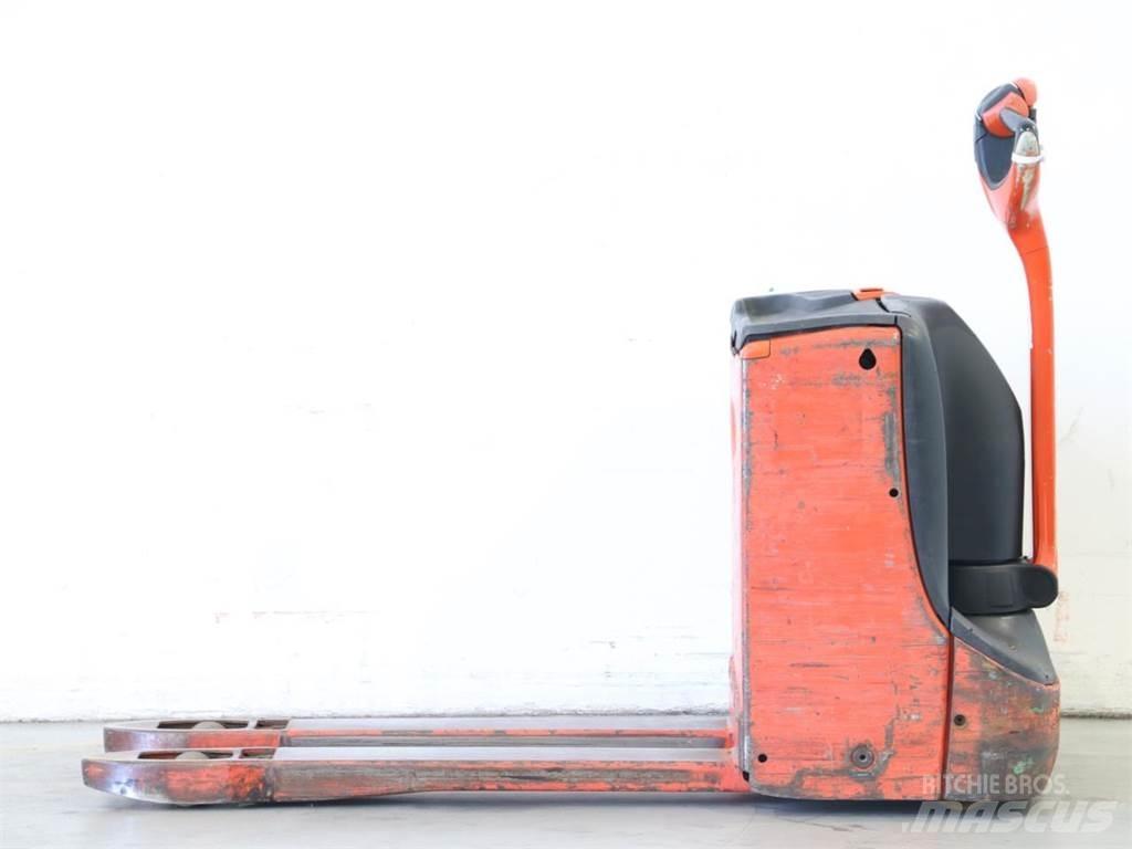 Linde T16/1152-00 Pedestrian stacker