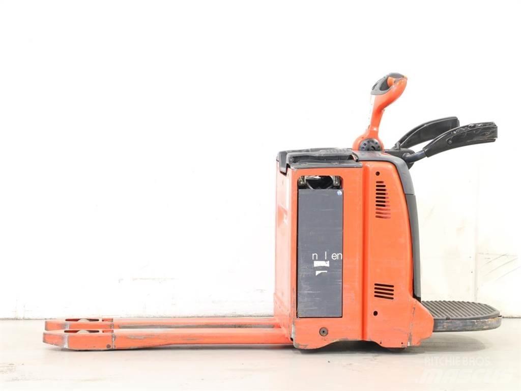 Linde T20AP/131-08 Pedestrian stacker
