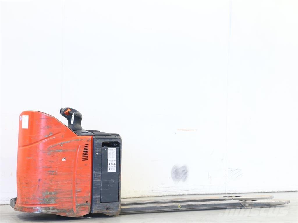 Linde T20SP/131 Pedestrian stacker