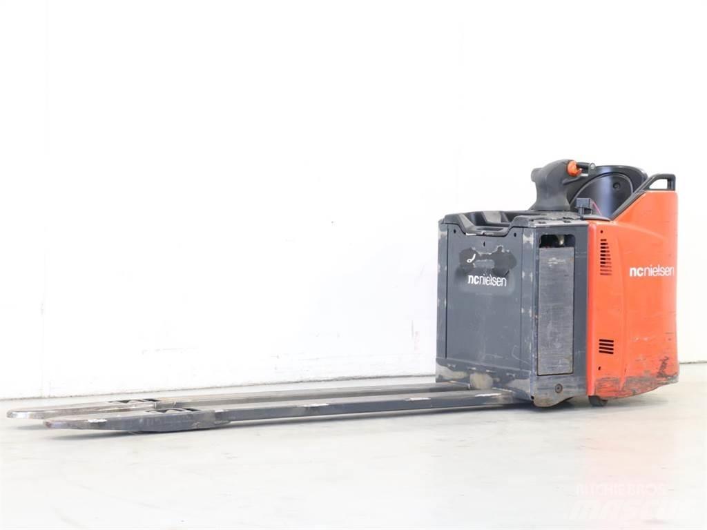 Linde T20SP/131 Pedestrian stacker