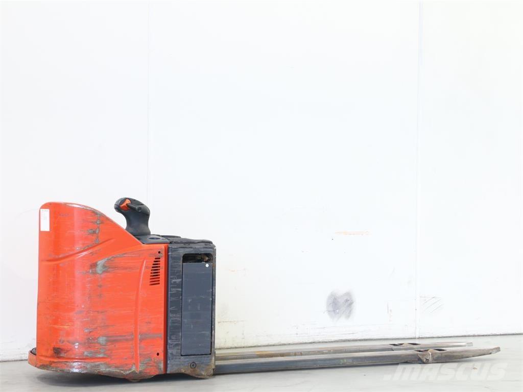 Linde T25SP/131 Pedestrian stacker