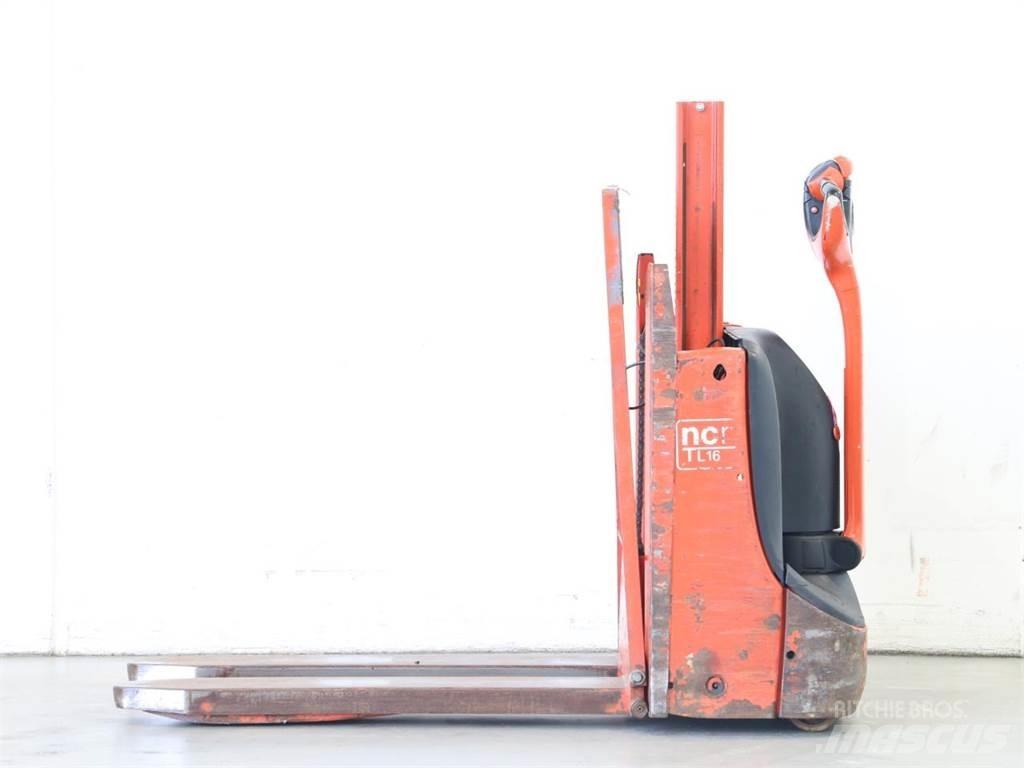 NCN TL16/1152-00 Pedestrian stacker