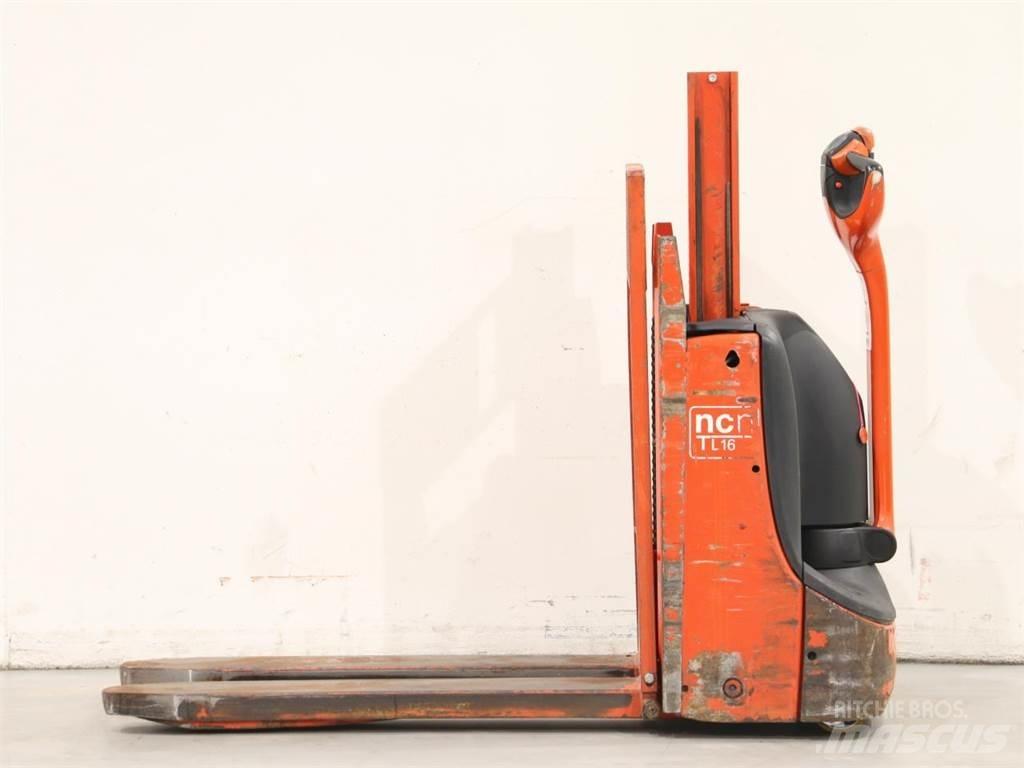 NCN TL16/1152-00 Pedestrian stacker