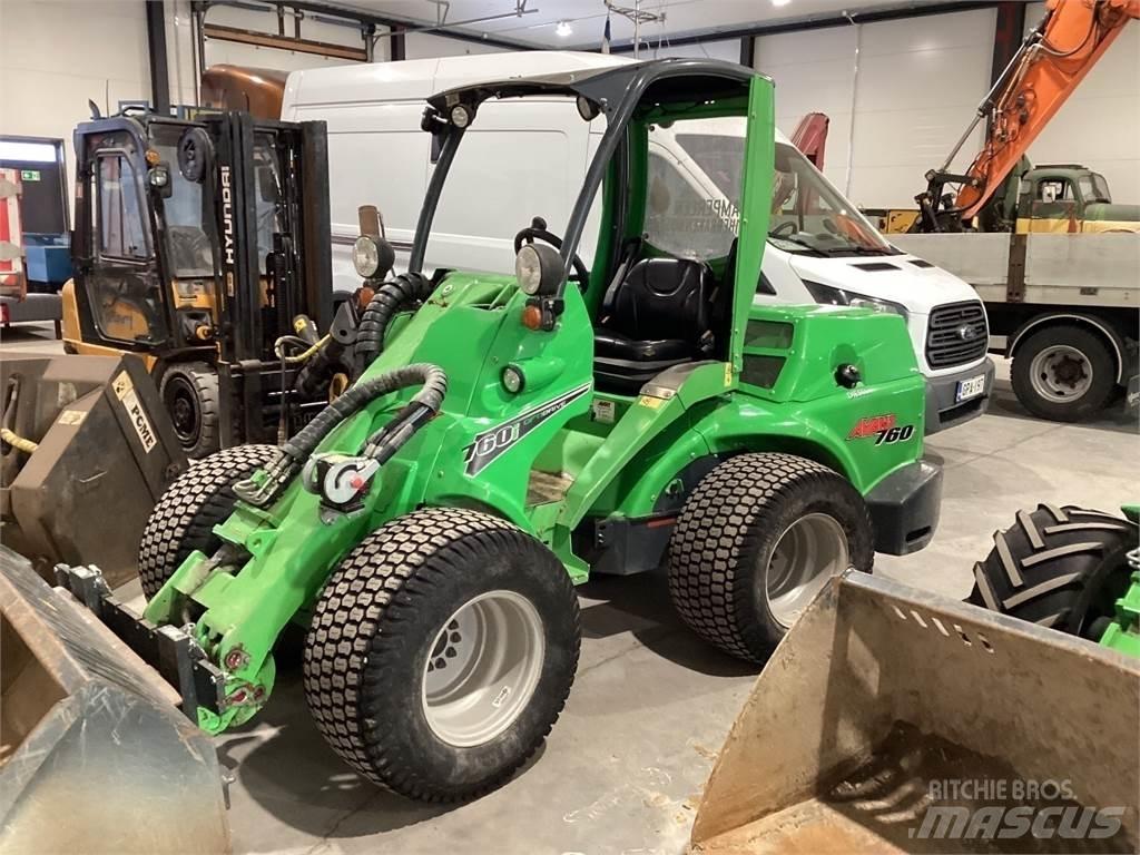 Avant 760. I Mini loaders