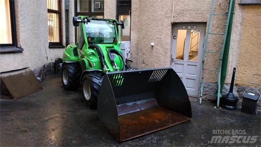 Avant 860i GT Mini loaders
